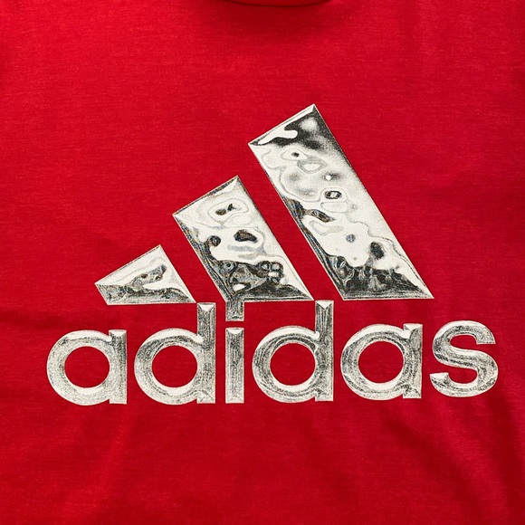 Adidas Youth Boy Red Dry Fit T-Shirt Size: Small (10-12) - Picture 2 of 5